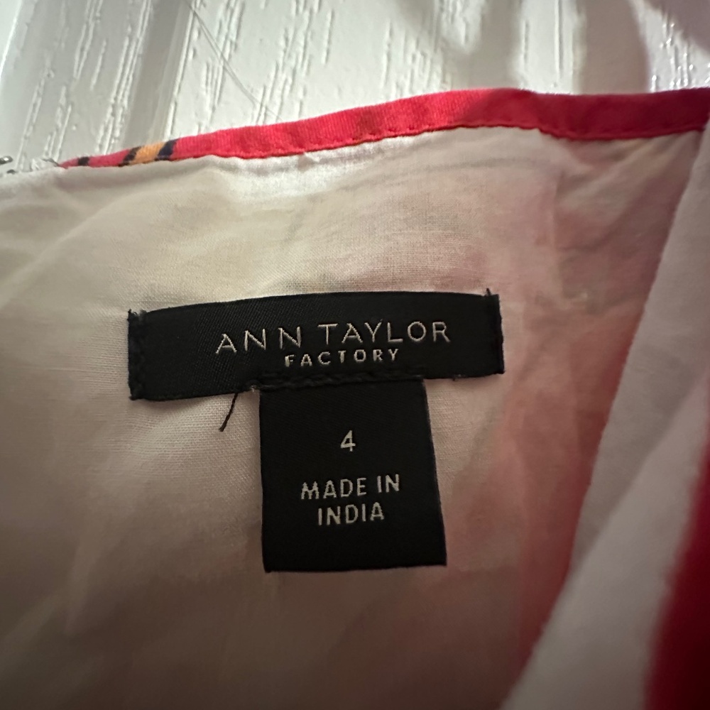 Ann Taylor Dress - Picture 3 of 4